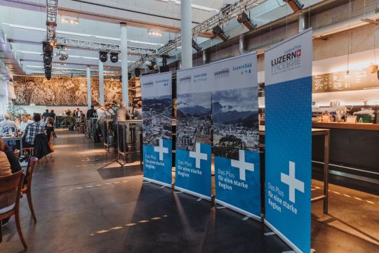 LuzernPlus_janmaat_GMApero_Südpol_20210901 (184).jpg