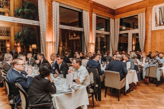 LuzernPlus_janmaat_Netzwerkanlass_MontanaLuzern_211104 (307).jpg